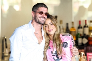 阿媒：德保羅12月20日辦婚禮，邀請(qǐng)梅西夫婦、迪巴拉夫婦等人