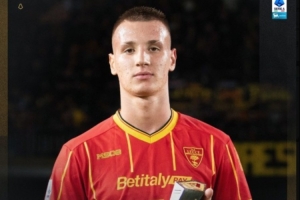 卡馬達(dá)：很高興打進(jìn)意甲首球并幫助球隊(duì)，我把進(jìn)球獻(xiàn)給弗洛倫齊