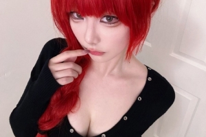 一頭紅發(fā)很顯眼！解說Kitty曬照：乖狗狗??