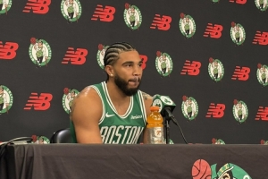 塔圖姆：明天就剛好是受傷整5個(gè)月 我現(xiàn)在恢復(fù)得非常好