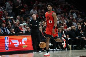 開拓者GM：希望亨德森不會缺席太久 球隊不會急于求成