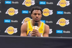 脫離父親完全憑自己表現(xiàn)接受批判？布朗尼：這讓我心態(tài)更加成熟