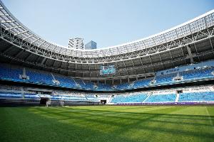 記者：新鵬城2名助教將繼續(xù)留任，守門員教練和體能教練離開