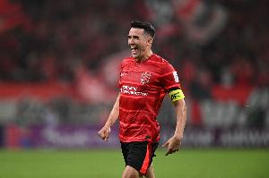 關(guān)鍵先生！周定洋連續(xù)3場比賽破門，讀秒絕平申花+瀟灑凌空斬江原