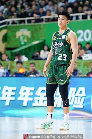 征戰(zhàn)NCAA！媒體人：希望俄勒岡大學能成為林葳沖擊NBA的跳板