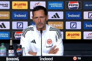 法蘭克福主帥：要帶著贏球的信念投入比賽 需以團(tuán)隊姿態(tài)防守凱恩