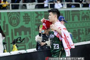 林葳最強校友都有誰？鴨王&狄龍在列 包含WNBA的同年狀元和榜眼！