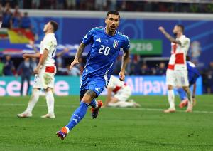 官方：扎卡尼訓練中受傷退出意大利隊名單，皮科利遞補入選