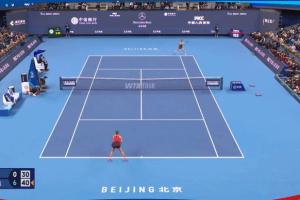 直播吧X咪咕體育|中網(wǎng)WTA決賽最佳擊球評選：高難度切削 網(wǎng)前高壓