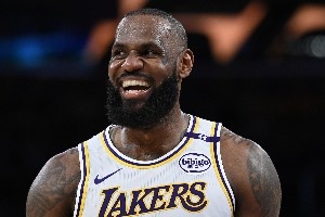 勝場(chǎng)總得分誰(shuí)最強(qiáng)？老詹優(yōu)勢(shì)大縮水 萌神&老炮飆升 2神將狂升21位