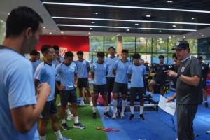 在度過5天國(guó)慶假期后，申花一線隊(duì)于今天下午重新集結(jié)