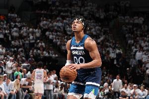 迪文談小香農：大齡新秀有優(yōu)勢 能以更成熟心智應對各種局面