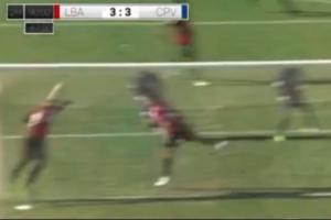 只差一點(diǎn)...佛得角遭遇單刀不進(jìn)+被門(mén)線解圍，晉級(jí)懸念將留至末輪