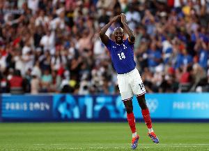 28歲首次入選法國(guó)隊(duì)！馬特塔：小時(shí)候曾被球踢到頭昏倒 偶像伊布