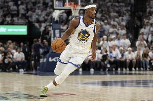 殺傷很強！巴特勒半場17分鐘 6中3&8罰6中拿到12分2板3助2斷