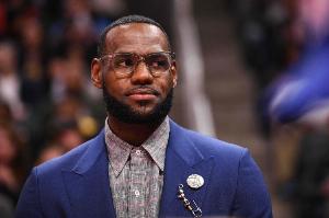 鐵林：我不同情被詹姆斯騙到的人 世界總得有傻子不然就沒意思了