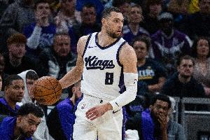 進攻犀利！拉文半場8中6砍下兩隊最高16分外加2板 正負值+20