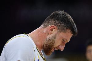 這是要開擺了？爵士季前賽目前打了一場半 一共丟了212分