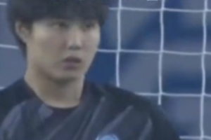 18歲門將戴曜城加入亞泰一線隊訓練，此前代表泰州隊征戰(zhàn)蘇超