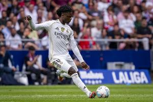 阿斯：卡馬文加在國(guó)家隊(duì)可能踢左后衛(wèi)，以增加參加世界杯的可能