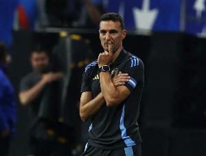 斯卡洛尼：帕斯和馬斯坦托諾是阿根廷的重要球員，未來(lái)他們能共存