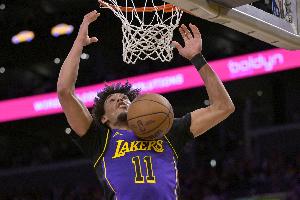 湖人中鋒海斯正在辦理斯洛文尼亞護(hù)照 有望明夏與東契奇并肩作戰(zhàn)