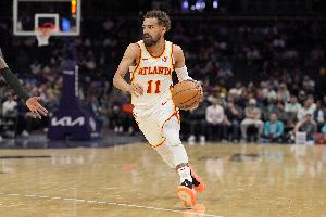 效率不高！特雷-楊14中4拿到12分7板10助2斷 正負值-18最低