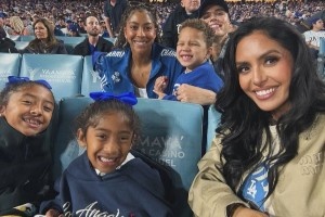 晉級世界大賽！瓦妮莎帶倆娃與坎迪斯-帕克一同觀看道奇隊比賽