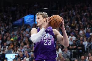 馬爾卡寧已出戰(zhàn)450場(chǎng)卻從未打入過季后賽 現(xiàn)役球員最多