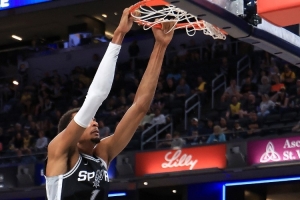 帕金斯：誰也不想在季后賽碰到馬刺 文班是科比+巴克利的結合體