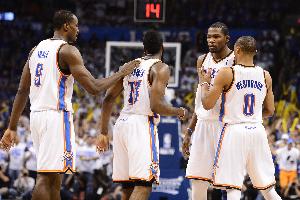 雷吉-米勒：威少球衣應(yīng)在雷霆退役&杜蘭特的也是 伊巴卡&哈登也配