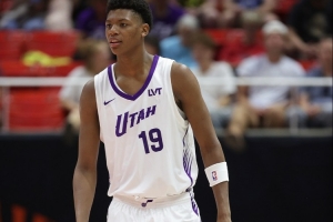 揭幕戰(zhàn)主場(chǎng)迎戰(zhàn)快船！隊(duì)記：5號(hào)秀貝利因病出戰(zhàn)成疑