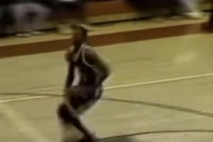 天選之子！詹姆斯轉(zhuǎn)發(fā)自己高二集錦：年輕的國(guó)王