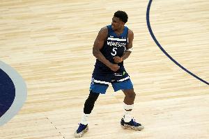 媒體人：華子絕技跟喬丹當(dāng)年一模一樣 開(kāi)拓者不用楊瀚森還得輸