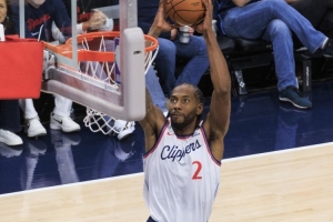 揭幕戰(zhàn)遭慘??！小卡：主要是失誤 爵士首節(jié)轟43分&我們防守沒到位