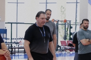 Stick to the grind！堅(jiān)持下去 福建男籃最新訓(xùn)練動(dòng)態(tài)來(lái)襲