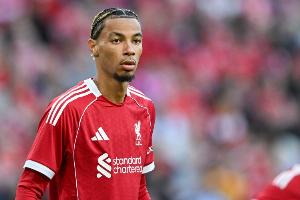 在歐戰(zhàn)為法蘭克福取得進(jìn)球+攻破球門(mén)，埃基蒂克是歷史首人