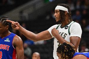 字母哥談特納：我和他都樂于接受反饋 產(chǎn)生化學(xué)反應(yīng)只是時(shí)間問題