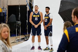 掘金揭幕戰(zhàn)首發(fā)：穆雷/布勞恩/卡梅隆-約翰遜/阿隆-戈登/約基奇