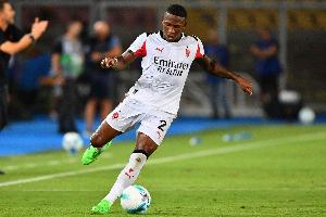 晚郵報(bào)：埃斯圖皮尼安仍受腳踝舊傷困擾，他想下周踢亞特蘭大復(fù)出