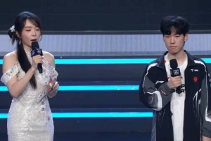 Hang：其實第一局前期打的都蠻不錯 就改變心態(tài) 這種失誤也沒什么