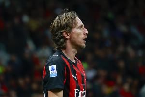 傾其所有！40歲魔笛全場觸球121次送助攻，意甲8輪有6輪踢滿全場