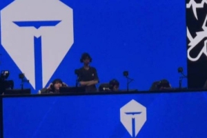 媒體人：BO3還是教練差距 球應(yīng)該交給knight的 北川估計(jì)難留隊(duì)了