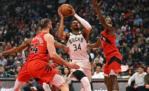 字母哥：雄鹿并非奪冠熱門 但我們會(huì)成為對(duì)手的致命威脅