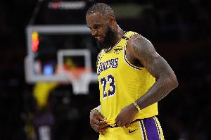 詹姆斯傷情被泄露！帕金斯：這是連鎖反應(yīng) 他不得不發(fā)個聲明回應(yīng)