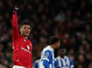 曼聯(lián)續(xù)不續(xù)？33歲卡塞米羅傳射絕對(duì)主力，近30萬(wàn)周薪合同明年到期