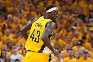 被迫三節(jié)打卡！西亞卡姆12投5中&三分6中2得到13分6板6助