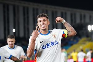 真大腿！克雷桑登陸中超后參與進球80個，僅次于武磊