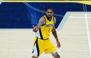 替補火力！托平半場6中2貢獻9分6板 罰球4中4