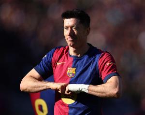 已傷缺2周！每體：萊萬已恢復(fù)團隊訓(xùn)練，目標本周出戰(zhàn)埃爾切